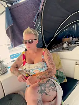 German Milf online show from 09/27/25, 12:55