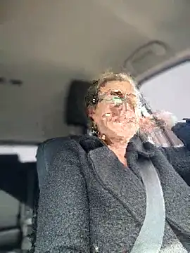 German Milf online show from 10/09/25, 11:22