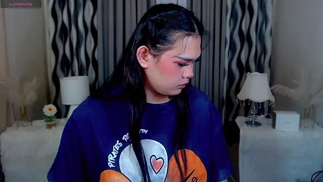 Ella Fantasiax online show from 10/19/25, 06:38