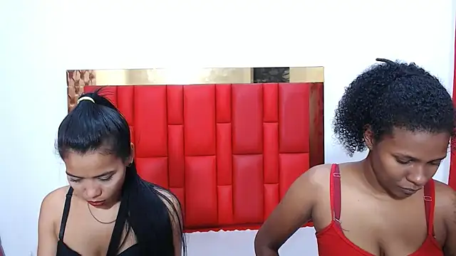 lizeth keilyn online show from 10/10/25, 02:51