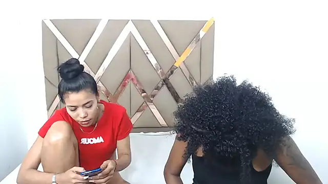 lizeth keilyn online show from 03/28/26, 02:51