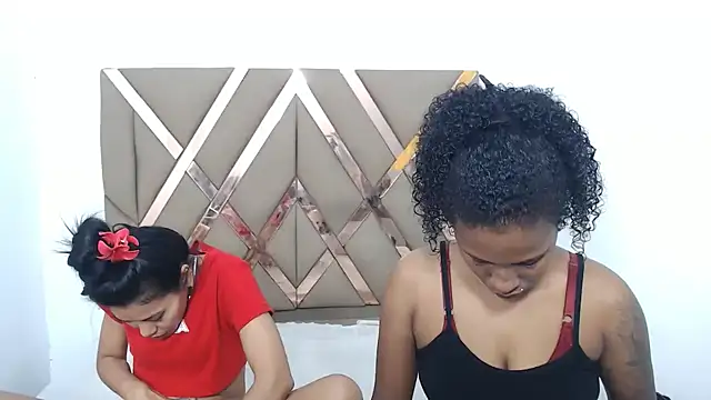 lizeth keilyn online show from 02/15/26, 04:06