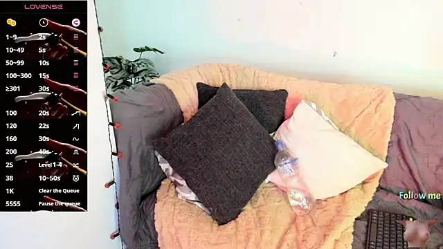 abigail luna online show from 11/11/25, 07:19