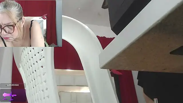 candyrojas online show from 02/28/26, 08:36