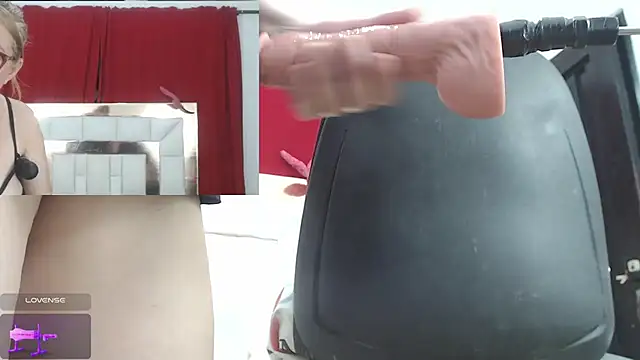 candyrojas online show from 04/10/26, 08:10