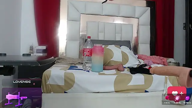 candyrojas online show from 09/30/25, 06:19