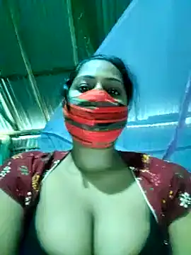 Shristiprakash0 online show from 01/17/25, 09:28