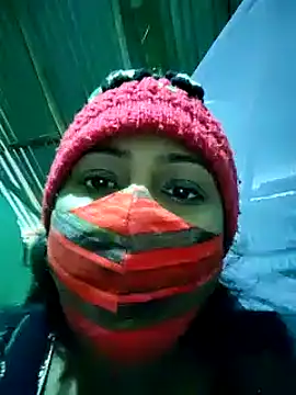 Shristiprakash0 online show from 01/24/25, 07:41