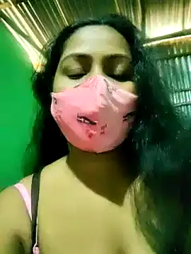 Shristiprakash0 online show from 02/02/25, 06:58