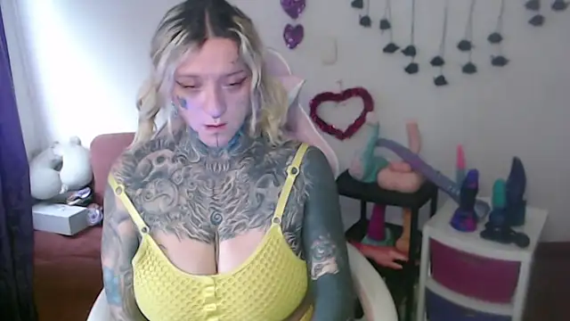 SLOPPYTITSS online show from 04/03/26, 10:38