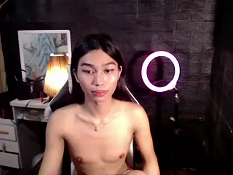 Snapshot of ToKeNa chatting on 03/15/25, 08:54 ToKeNa online show from 03/15/25, 08:54