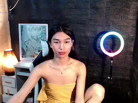 Snapshot of ToKeNa chatting on 03/16/25, 06:44 ToKeNa online show from 03/16/25, 06:44