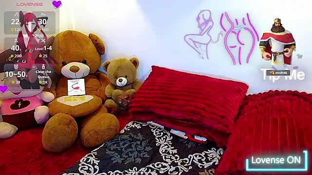 TR4NSCUTI3 online show from 02/16/26, 07:40