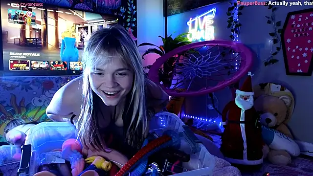 Cutiepiespanks online show from 12/17/25, 09:14