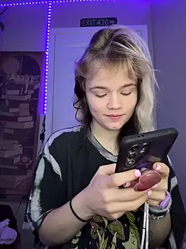 Cutiepiespanks online show from 12/14/25, 10:37