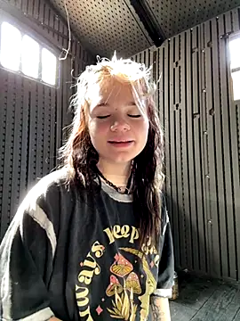 Cutiepiespanks online show from 11/17/25, 07:07