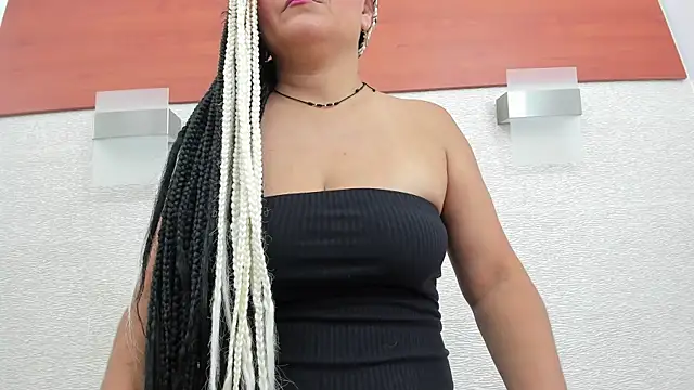 allice green online show from 10/22/25, 02:33