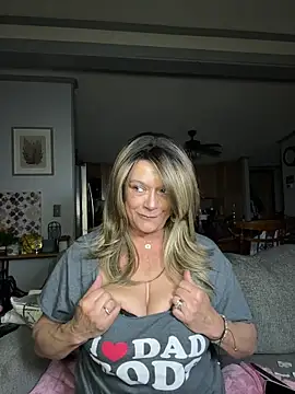 cowgirlc online show from 03/25/26, 02:33