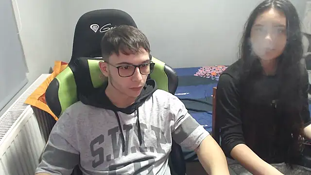 Snapshot of Alien7nebula chatting on 02/02/25, 07:57 Alien7nebula online show from 02/02/25, 07:57