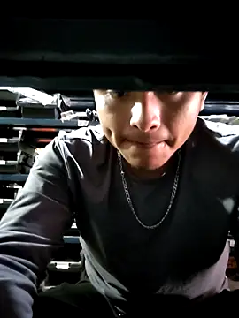 000002m online show from 11/04/25, 03:38