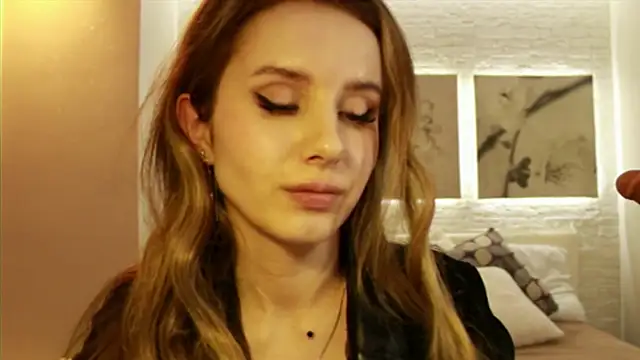 Snapshot of Betty_June chatting on 03/13/25, 03:11 Betty June online show from 03/13/25, 03:11