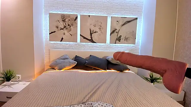 Betty June online show from 11/22/25, 08:29