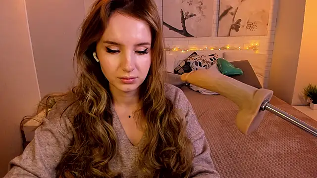 Snapshot of Betty_June chatting on 02/12/25, 01:19 Betty June online show from 02/12/25, 01:19