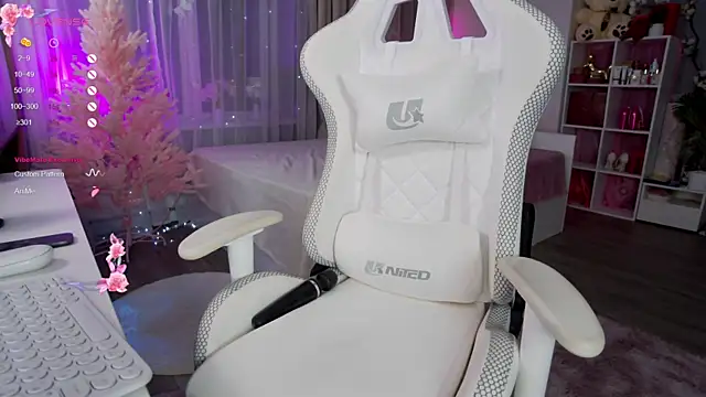 my--Polina online show from 12/20/25, 07:50