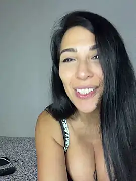 Snapshot of Cataleya80 chatting on 04/24/26, 10:45 Cataleya80 online show from 04/24/26, 10:45