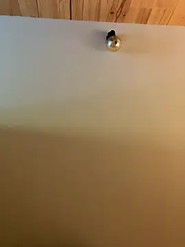 EmaSalis online show from 09/24/25, 09:16