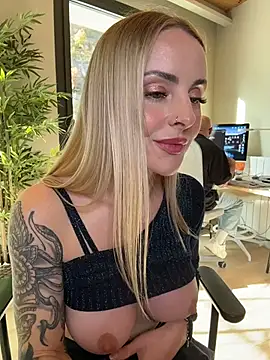 EmaSalis online show from 11/19/25, 02:06