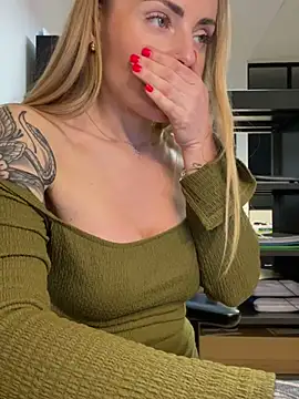 EmaSalis online show from 02/26/25, 02:38