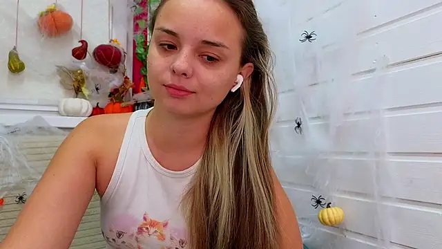 Misss Vikk online show from 10/30/25, 06:55