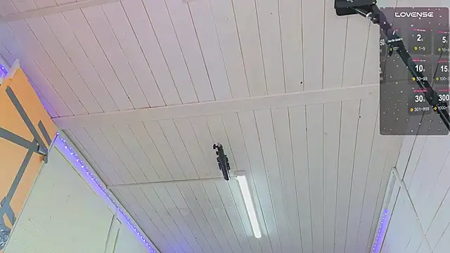 Misss Vikk online show from 03/29/26, 10:06