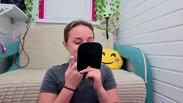 Misss Vikk online show from 11/09/25, 05:55