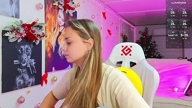 Misss Vikk online show from 12/20/25, 02:03