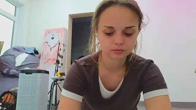 Misss Vikk online show from 04/09/26, 09:48