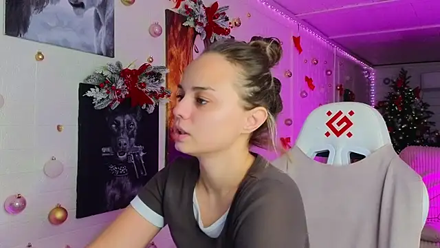 Misss Vikk online show from 12/18/25, 06:40