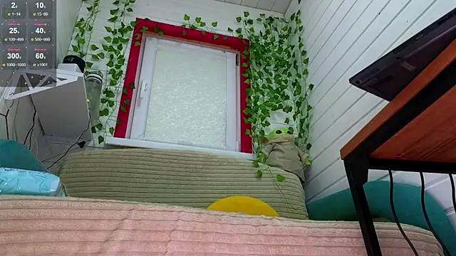 Misss Vikk online show from 10/10/25, 11:44