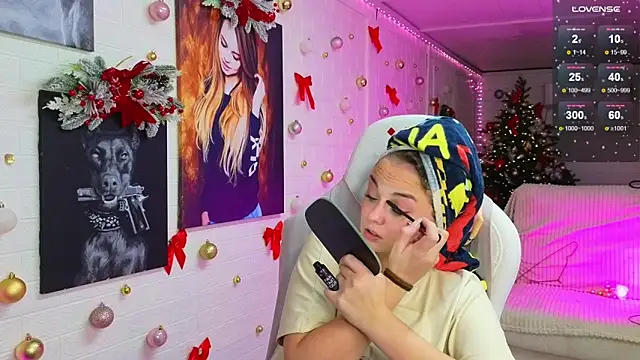 Misss Vikk online show from 12/19/25, 01:24