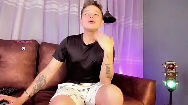 Tim wolf online show from 10/07/25, 04:57