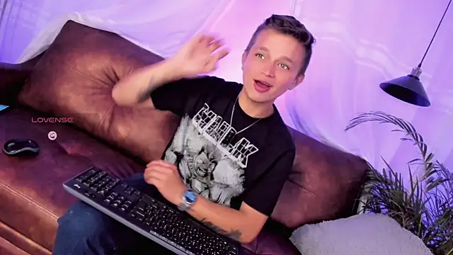 Snapshot of Tim_wolf chatting on 02/09/26, 08:29 Tim wolf online show from 02/09/26, 08:29