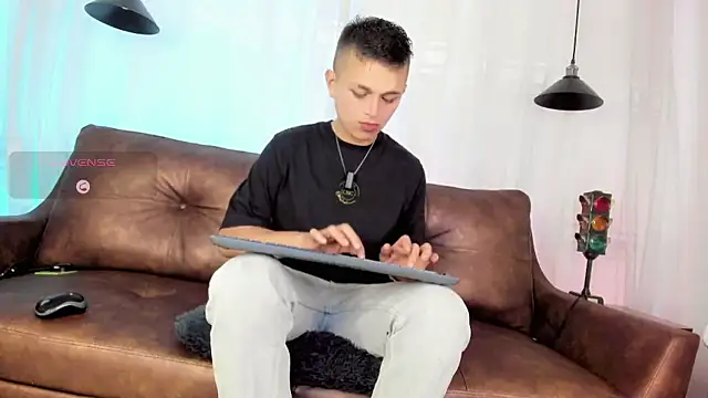 Snapshot of Tim_wolf chatting on 01/08/26, 08:48 Tim wolf online show from 01/08/26, 08:48