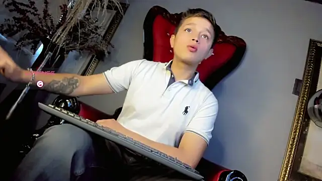 Tim wolf online show from 09/08/25, 02:49