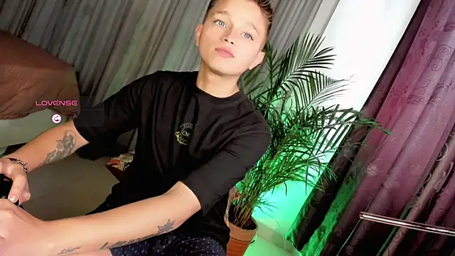 Tim wolf online show from 09/29/25, 02:01