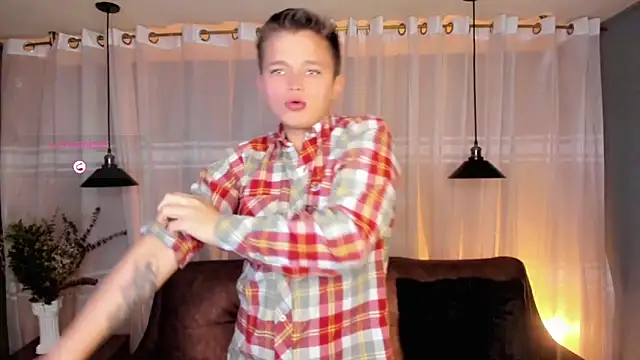 Tim wolf online show from 10/21/25, 03:44