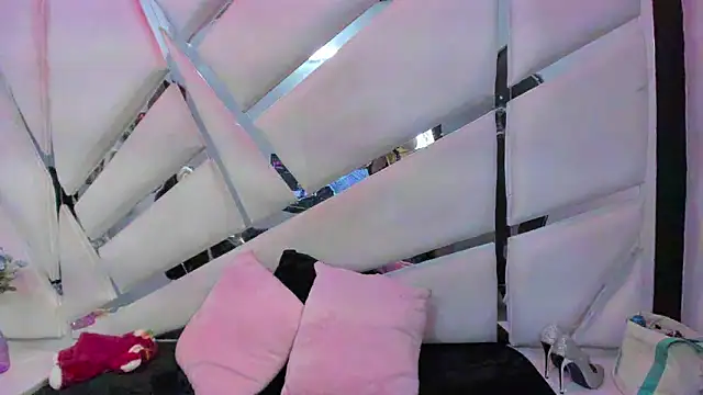 kylie seex online show from 06/04/26, 10:14