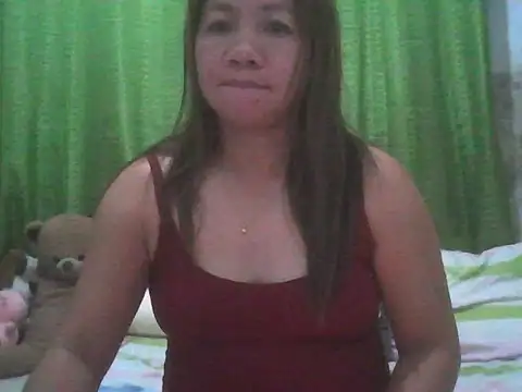 Snapshot of xiarrah12 chatting on 03/27/26, 07:26 xiarrah12 online show from 03/27/26, 07:26