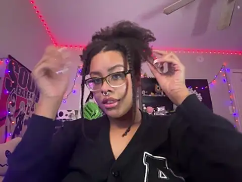 N1NT3NDH03 online show from 12/05/25, 04:22