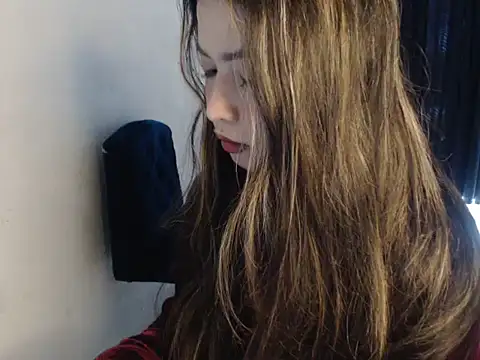 Snapshot of Urbabygirl_jenny chatting on 05/24/26, 08:14 Urbabygirl jenny online show from 05/24/26, 08:14